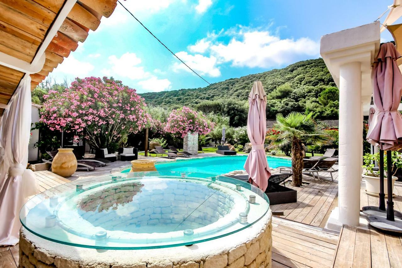 Villa Petra Bianca Suite & Chambre A 10Mn A Pied Du Port De Bonifacio 보니파시오 외부 사진