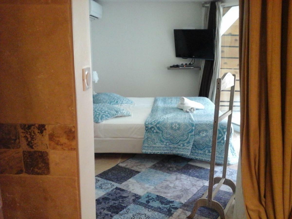 Villa Petra Bianca Suite & Chambre A 10Mn A Pied Du Port De Bonifacio 보니파시오 외부 사진